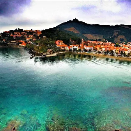 Maison Du Cloitre D'elne Дом отдыха Эльн